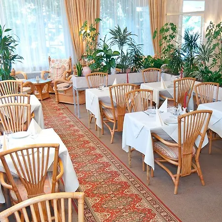Austria Classic Schlosshotel Oth